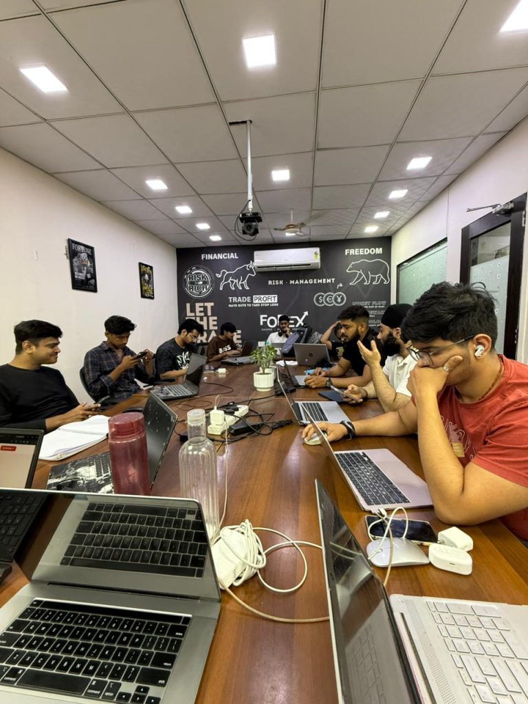 students attending a live stock market demo class in Delhi at MonarkFX